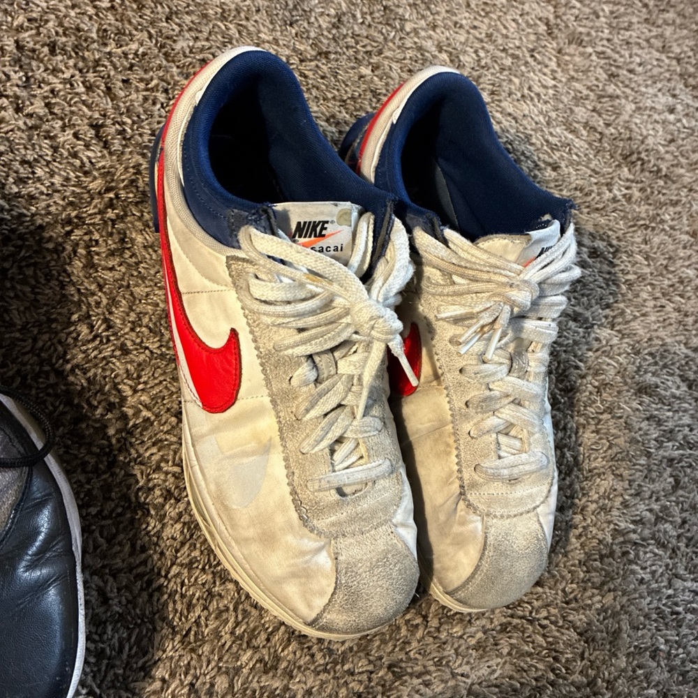 Nike White and Red Casual Sneakers